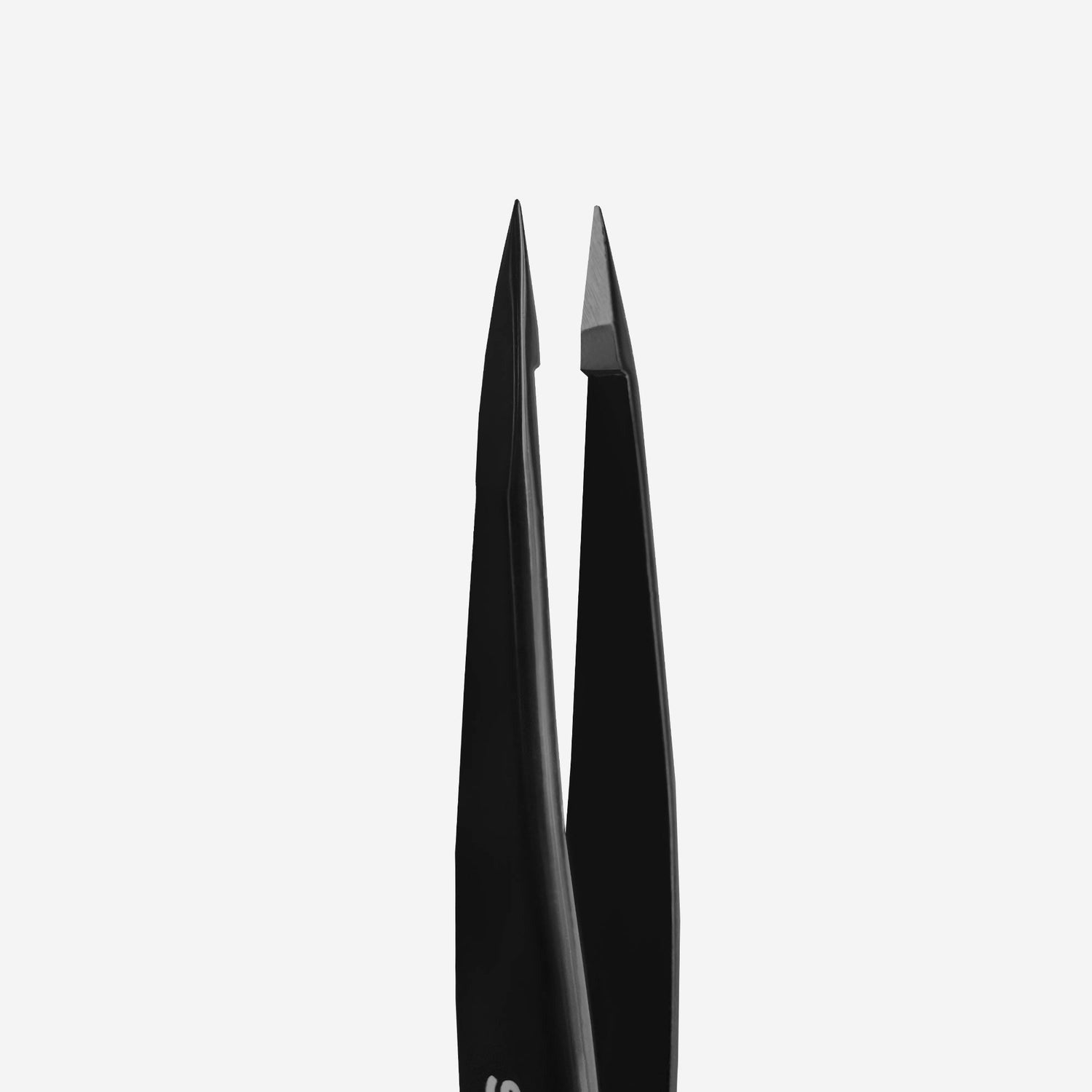 Staleks Eyebrow tweezers EXPERT 11 Type 5 Black (point)