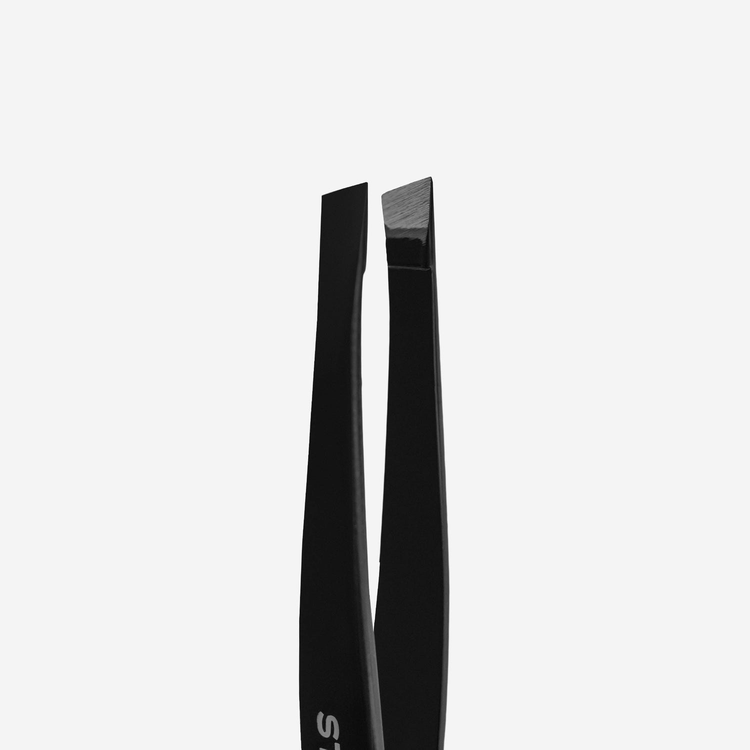 Staleks Eyebrow tweezers EXPERT 11 Type 3 (wide slant) - F.O.X Nails USA